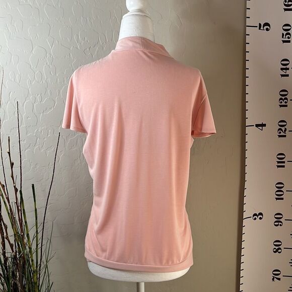 Adrianna Papell pink crossover top with short sleeves. Size small. Stretchy - Picture 4 of 5